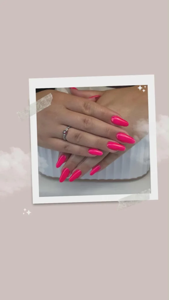 Manicure hybrydowy neonowy różowy długie paznokcie migdał — salon Me & Myself Wołomin